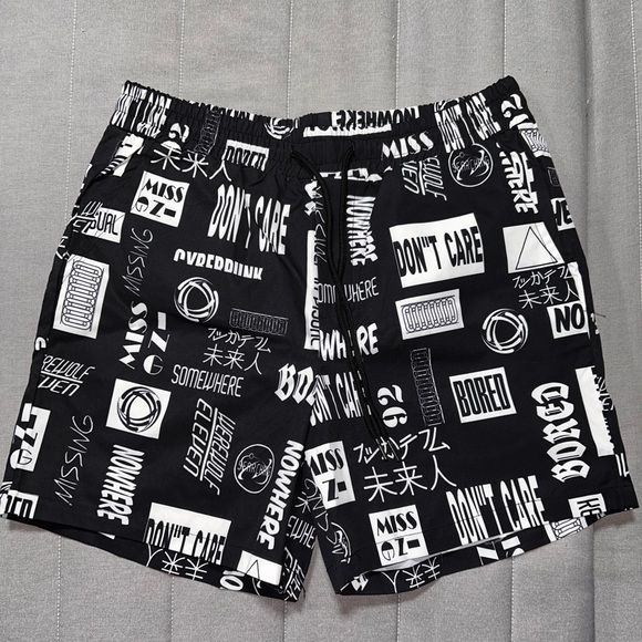 Cool paire de short neuve de marque shein - Picture 1 of 3
